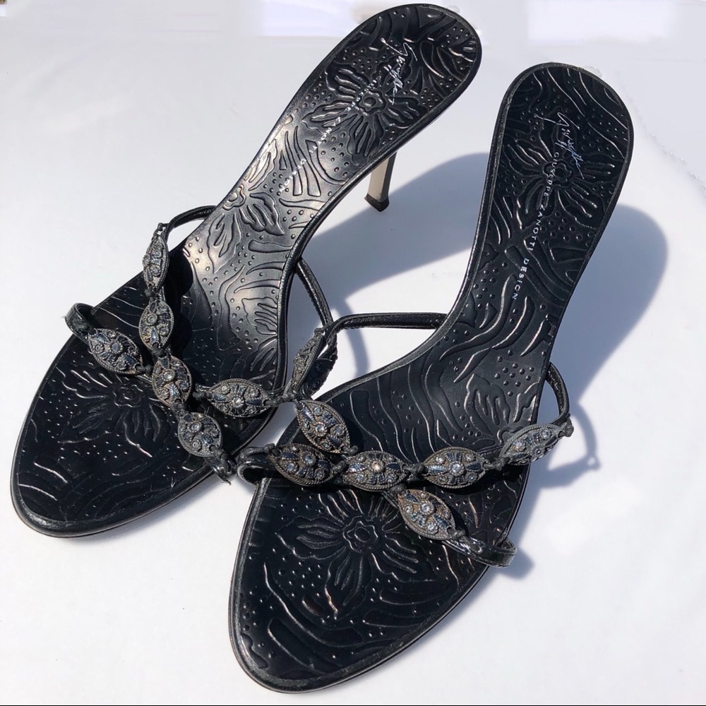 EUC Giuseppe Zanotti Crystal Bling Black Mules